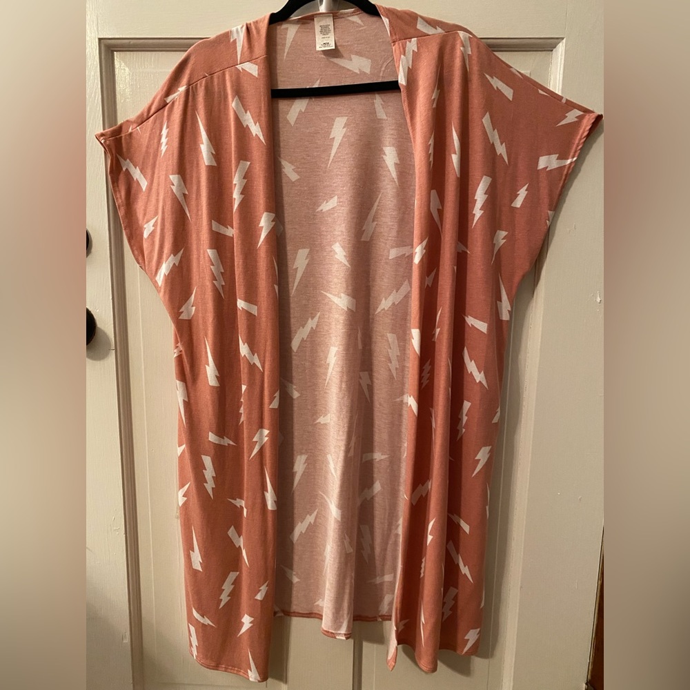 Boutique women’s short sleeve long cardigan lightning plus size 2XL